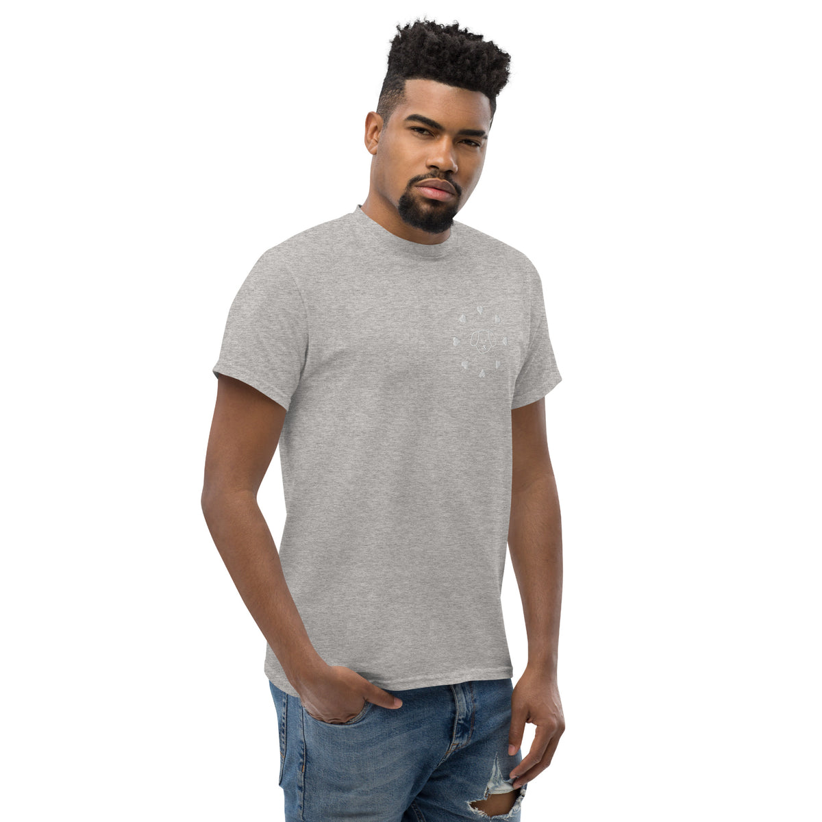 Camiseta clásica unisex Daniel bordado con hilo